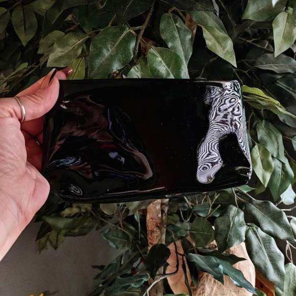 EUC Christian Dior Montaigne Patent Leather Clutch Black/Gold Glitter OS - Picture 4 of 5